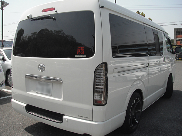 バックカメラ、社外LEDテールランプ