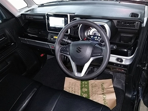 スズキ スペーシア カスタム ハイブリッドXS 納車地域:大阪府吹田市 男性 スズキ スペーシア カスタム ハイブリッドXS 納車地域:大阪府吹田市 男性