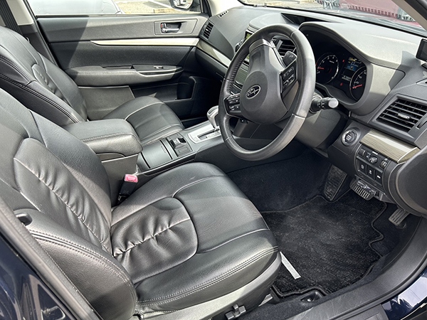 スバル レガシー アウトバック 納車地域:大阪府豊中市 男性 スバル レガシー アウトバック 納車地域:大阪府豊中市 男性