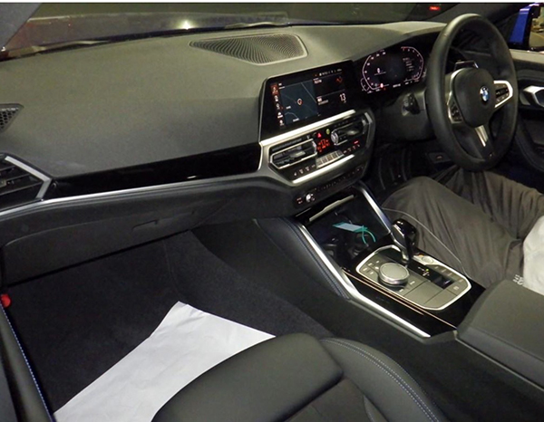 BMW　220iクーペ　Mスポーツ　納車地域：大阪府吹田市　男性