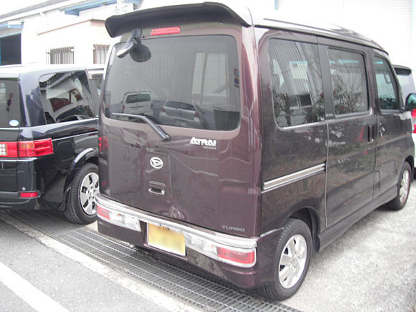 別角度より撮影