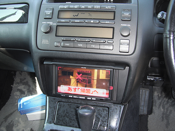 イクリプス製のカーナビ