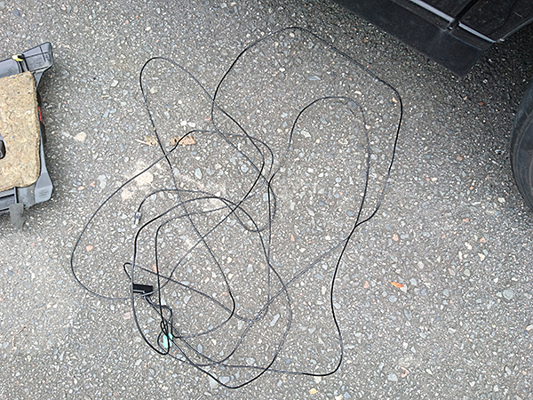 GPSアンテナを取り外しました。