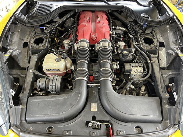 フェラーリ　カリフォルニア　車検　地域：豊中市　個人