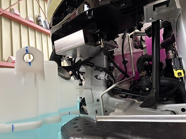 トヨタ ベルファイア 40系 盗難防止のCANプロテクターの取り付け 地域:箕面市 男性