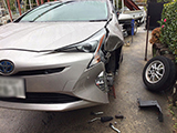メーカー:トヨタ 車両名:プリウス 電柱にぶつけて左前大破 地域:豊中市 個人 メーカー:トヨタ 車両名:プリウス 電柱にぶつけて左前大破 地域:豊中市 個人